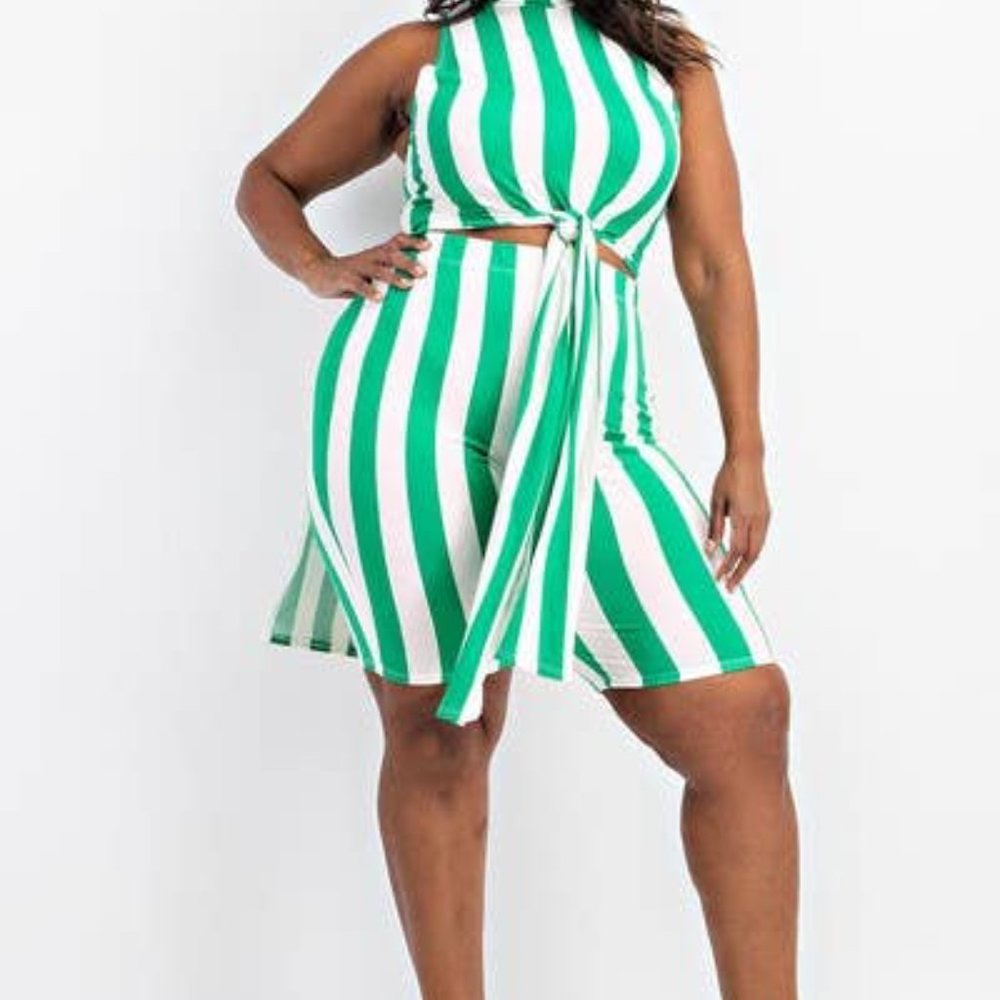 Tie Front Top and Biker Shorts Set - Picture 2 of 2